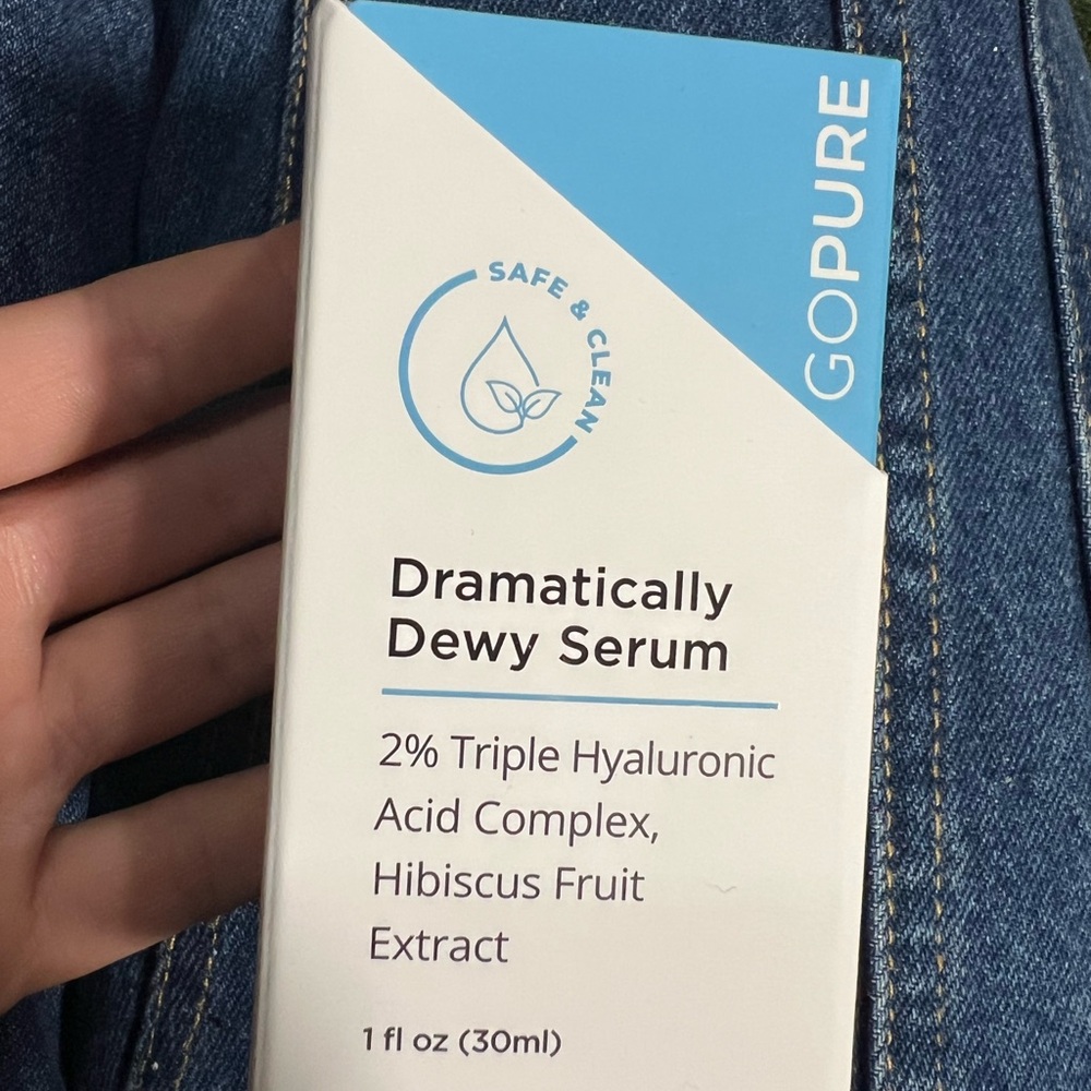 Dramatically Dewy Serum - Blue and White